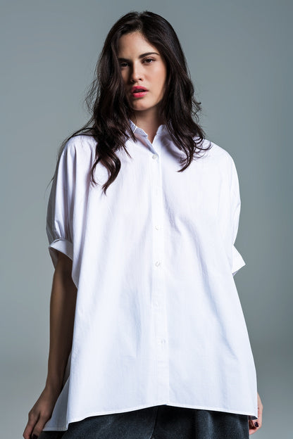 Blusa blanca oversize de manga corta