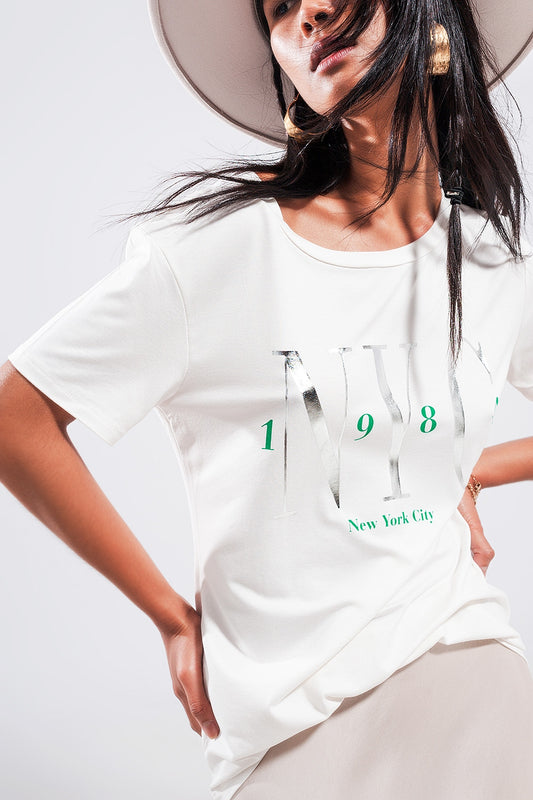 Q2 Camiseta blanca con texto New York City