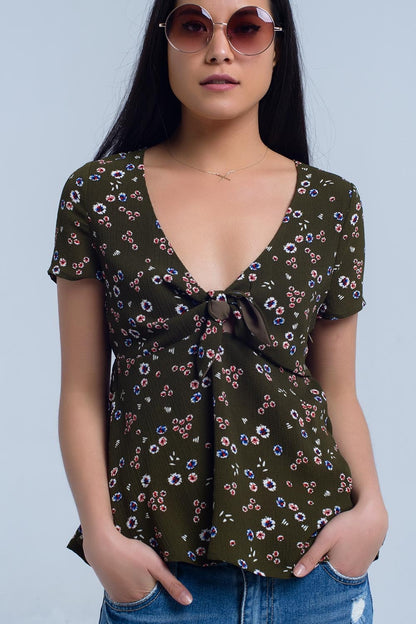 Top verde con estampado floral